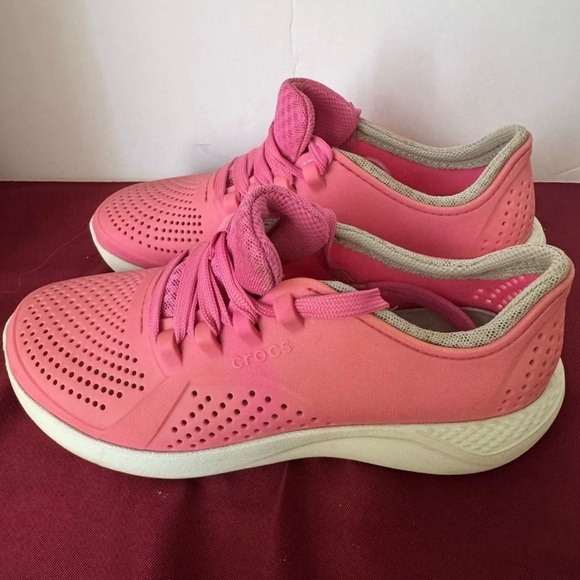 Crocs LiteRide Pink Pacer Perforated Lace Up Shoes Womens Sz. 7 EUC - Picture 5 of 14